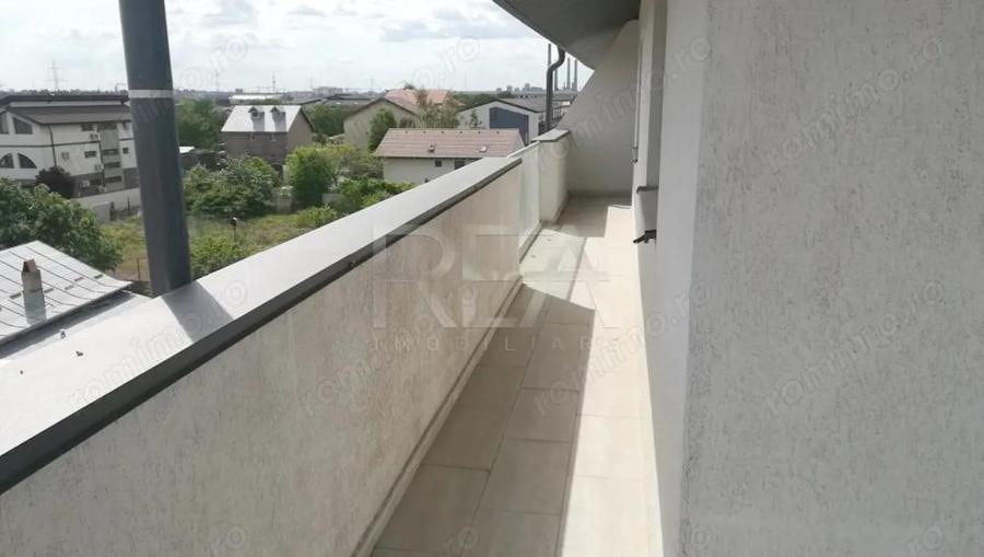 Apartament cu 4 camere in zona Trapezului - 3