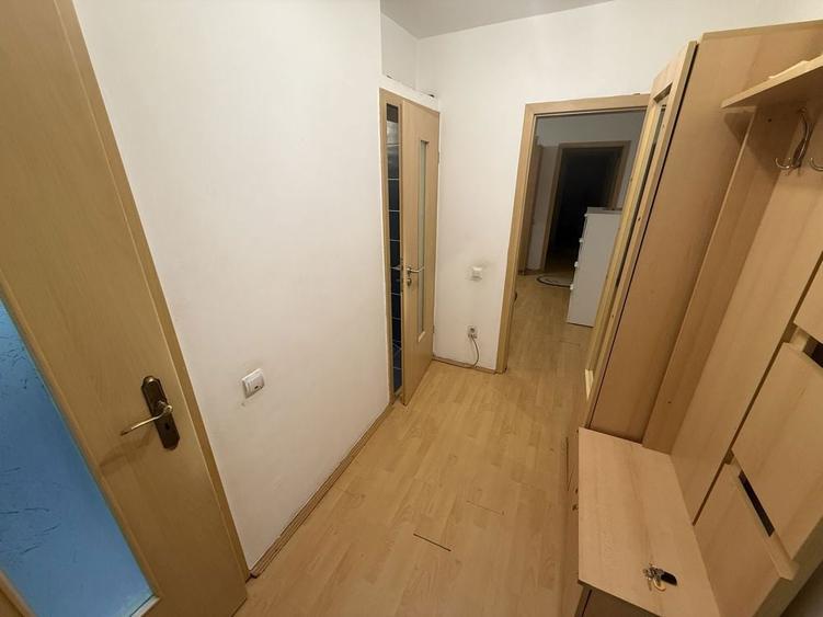 Inchiriez apartament cu 3 camere, proprietar, zona Cetatii - 450euro - 5