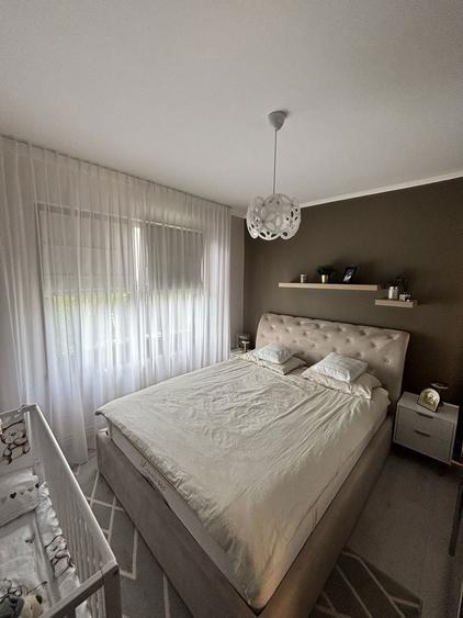 Vand apartament cu 2 camere - 1
