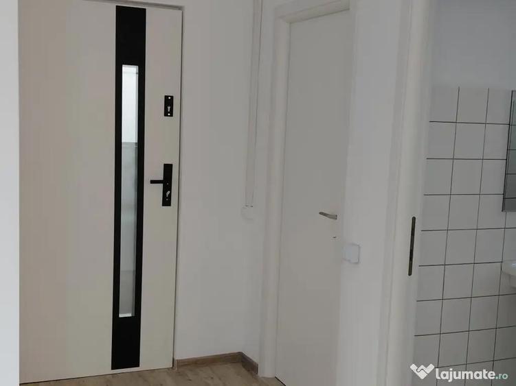 Firma ofera spre vanzare imobil D+P+3E+M cu functiuni mixte. Iasi - 4