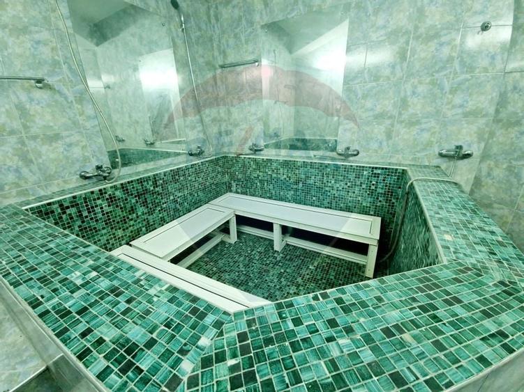 Pensiune Eselnita / 16 camere / Teren - 1448 mp / Ponton - 12