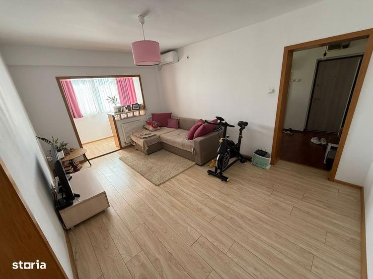 Apartament 2 camere de vanzare Zona Democratiei Lupeni - Ploiesti - 7