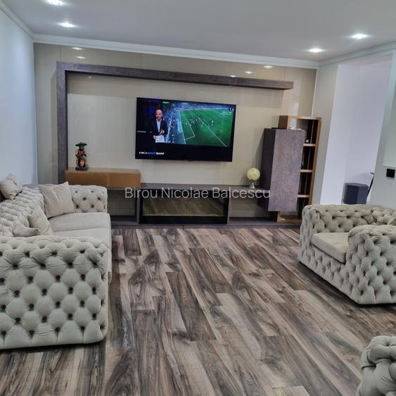 Apartament 2 camere Lux