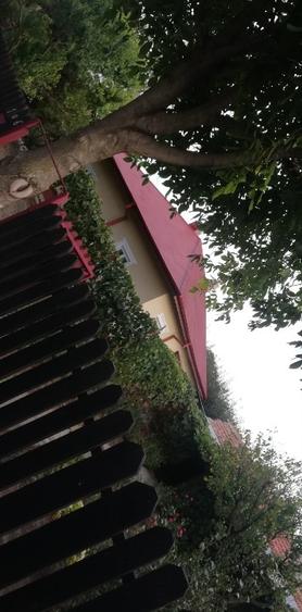 Casă de vânzare  - 1