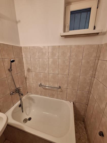 Drumul Taberei 34 - Metrou Tudor Vladimirescu, bloc reabilitat, decomandat,51 mp - 10