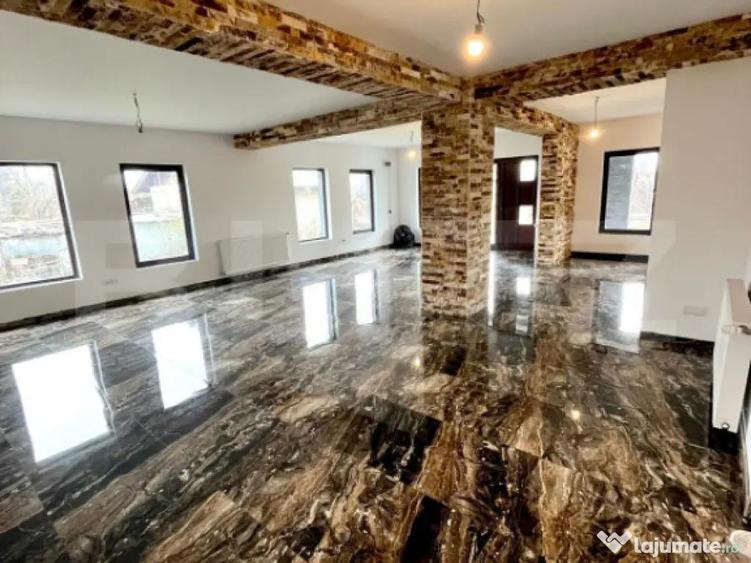 Lini?te, spa?iu ?i elegan?a casa superba langa - 17