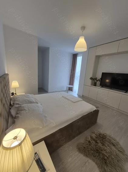 Proprietar inchiriez apartament lux 2camere 58 mp cu garaj Torontal zona foarte buna - 9