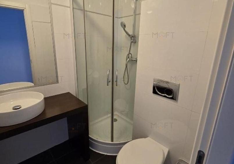 Apartament cu 5 camere decomandat, mobilat în Herăstrău