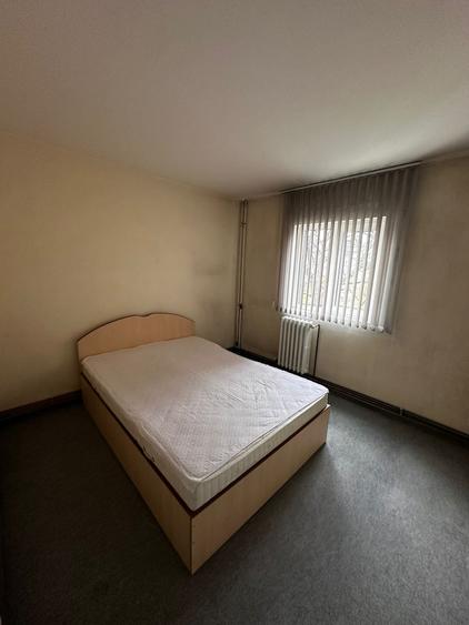 Apartament cu 2 camere, etajul 2/4, zona Alexandru cel Bun - 6