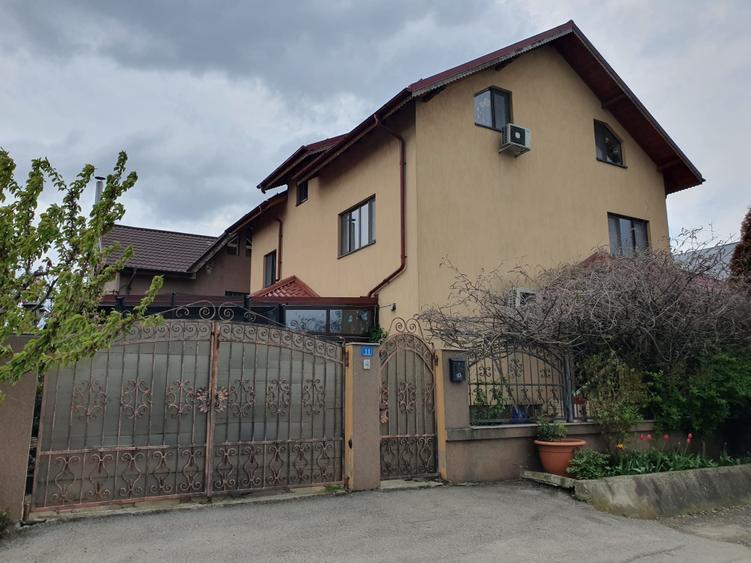 Nou! Casa - Vila de vânzare in Afumați - Comision 0%! - 1