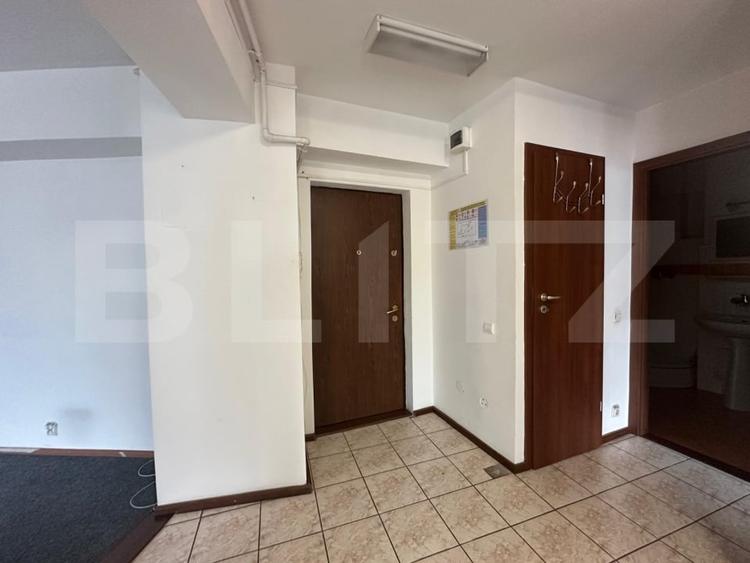 Apartament 2 camere, decomandat, 59 mp, zona Centru Civic - 8