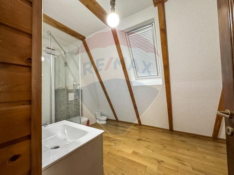 Casa / Vila cu 6 camere de vanzare in zona Periferie - 20