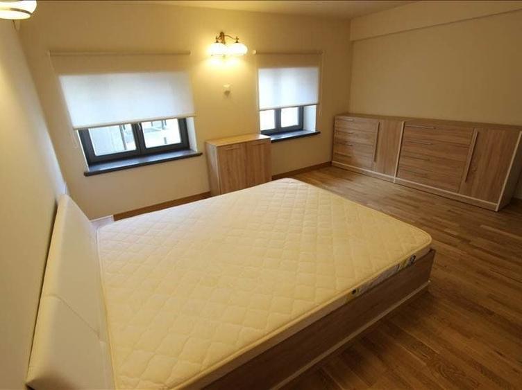 Apartament cu 3 camere de închiriat în zona Pța Unirii - 9