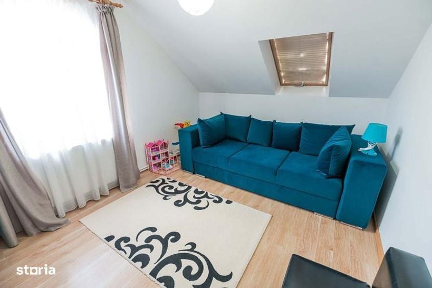 Casa de vanzare 4 camere - 6