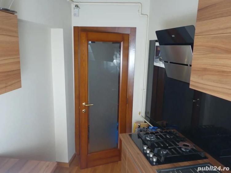 Apartament 2 camere, ultracentral, renovat total, cu baie ?i bucatarie echipate complet - 2
