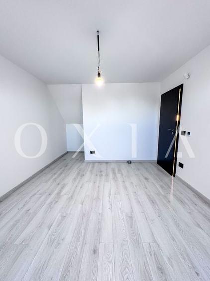 LX004 Casa cuplata P+E+M, Garaj, Zona Sagului. - 11