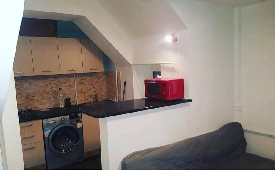 Occazie RBB sau student Garsoniera Piata Romana loc se parcare inclus - 2