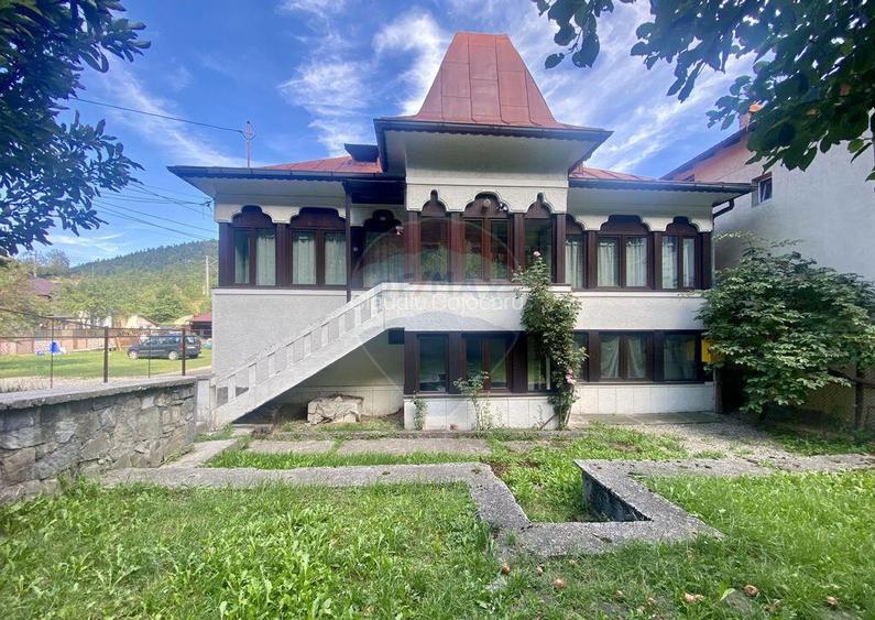 Vila cu farmec istoric in Bu?teni, pensiune sau locuin... Vila cu farmec istoric in Bu?teni, pensiune sau locuin...