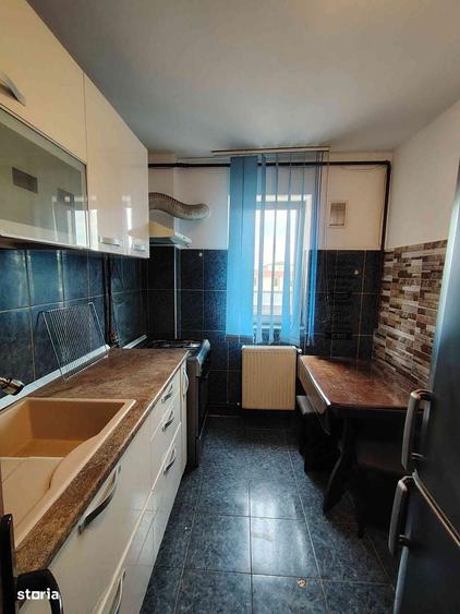 Apartament 2 camere - zona Scoala nr. 8 Micro 9 - 9