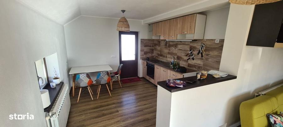 Refugiu la munte - casa cu 3070 mp teren ?i vedere spre Varful Ranca - 8