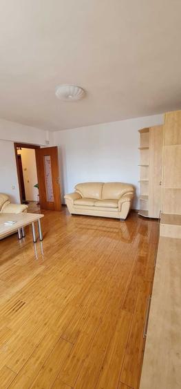 Particular vand apartament 2 camere, NERVA TRAIAN nr 11, Metrou Timpuri Noi 5 min - 2
