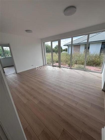 Vanzare casa corbeanca