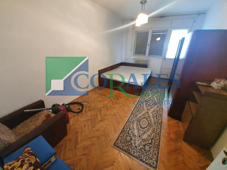 3 cam. Bloc ANVELOPAT, 68 mp utili,  Complex-zona OLIMPIA, boxa - 8