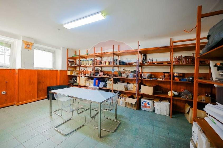 Spațiu comercial de vânzare situat ultracentral, str. George Enescu - 14