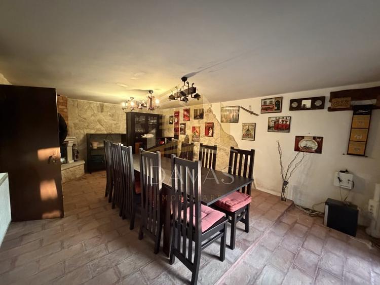 Casă individuala elegantă cu grădină superbă – perfectă pentru relaxare - 12