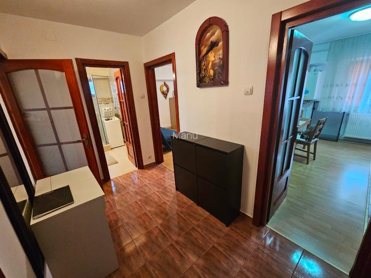 PROPRIETAR vand Apartament 2 camere 67 mp, etaj intermediar, Calea Romanului PROPRIETAR vand Apartament 2 camere 67 mp, etaj intermediar, Calea Romanului