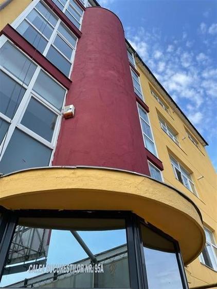 Cladire de birouri cu 6 niveluri in Otopeni - 2