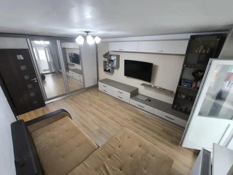 Apartament 3 camere, 73 mp, zona Rovine - 8