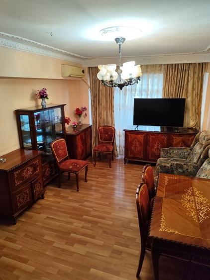 Inchiriez apartament 3 camere - 1