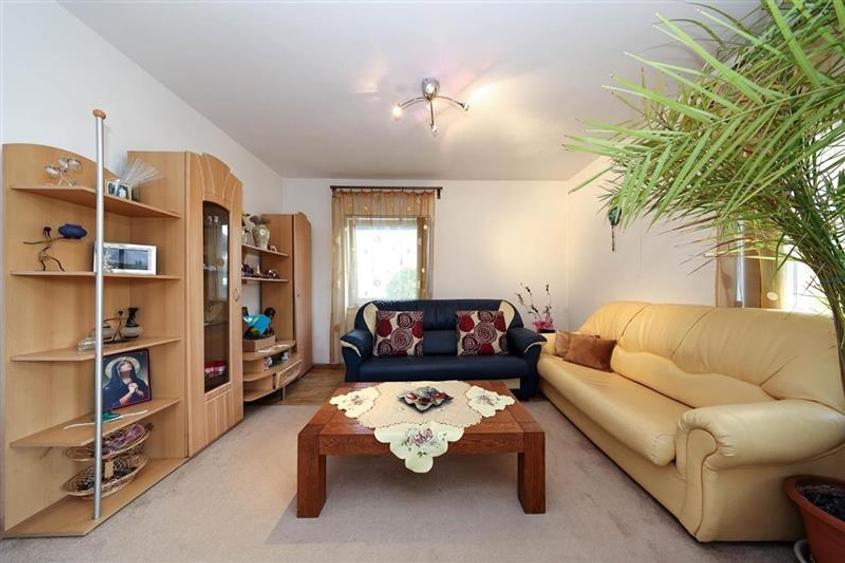 Vanzare Casa zona Tractorul, teren aferent 700 mp - 30