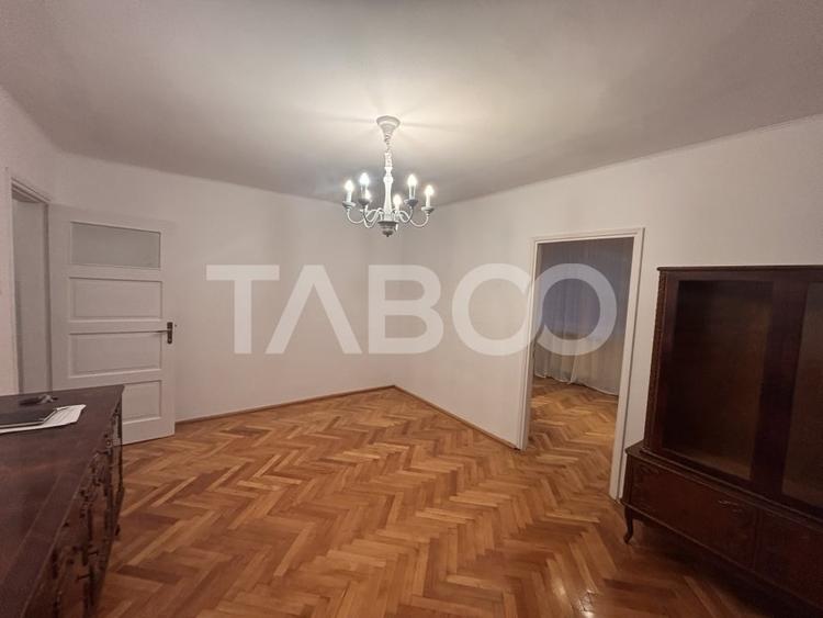 Apartament 3 camere 54mpu etaj 1 balcon zona Centrala Sibiu - 4