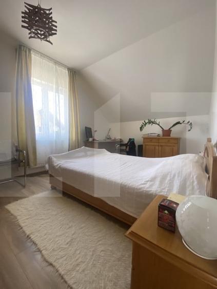 Casă individuală cu 4 camere cu Canalizare în Periferie