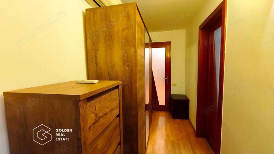 Apartament la etajul 1, super spatios, 2 balcoane, zona Uta - 3