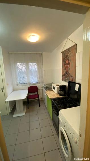 Proprietar inchiriez apartament - zona Circumvalatiunii - 5