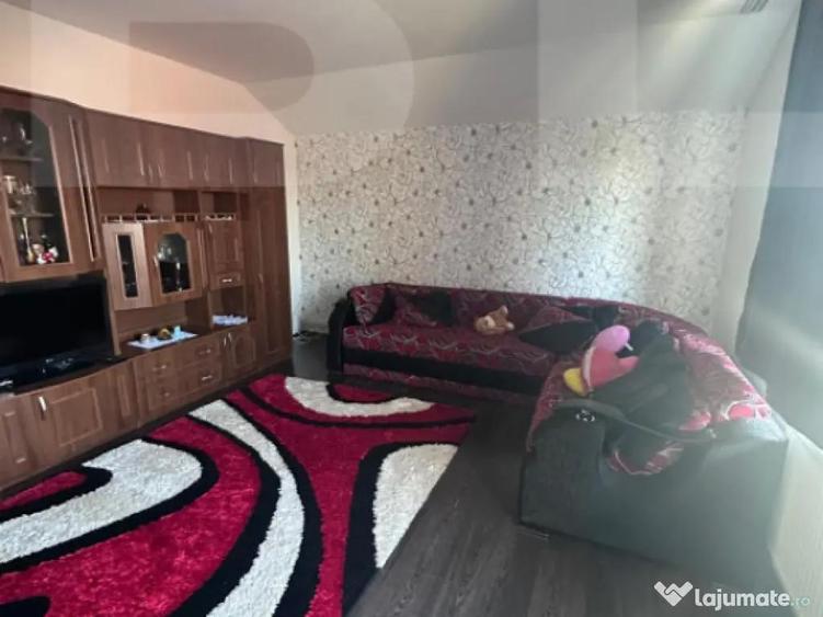 Vand apartament in cartier de case - 2