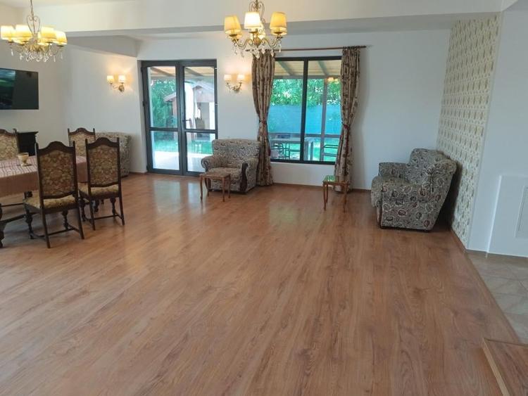 Vila 4 camere in Snagov, suprafata utila 240 mp, suprafata teren 1100 mp. - 2