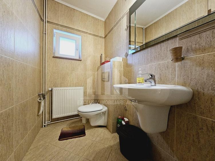 Casa individuala | Pensiune | 550 mp | 1100 mp teren | Cetate - 5