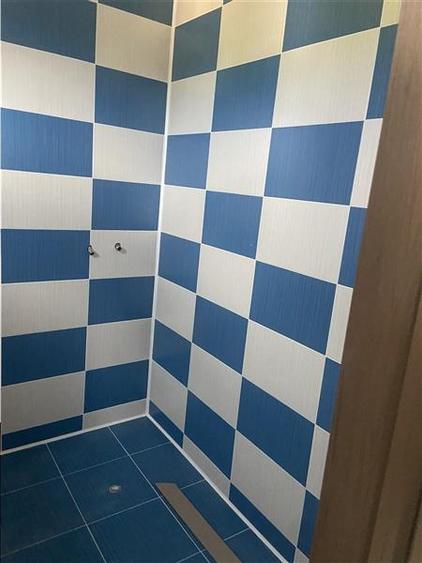 Casa de vanzare in Campineanca, parter si mansarda , suprafata 160 mp , teren 50 - 14