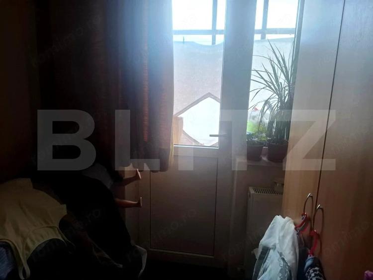 Apartament cu 2 camere semidecomandat în Micro 5