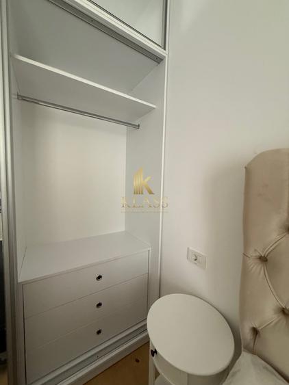 Apartament cu 3 camere decomandat, mobilat în Voluntari