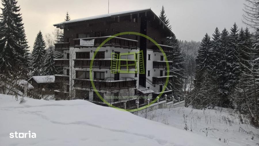 Apartament cu 3 camere, mobilat în Clăbucet