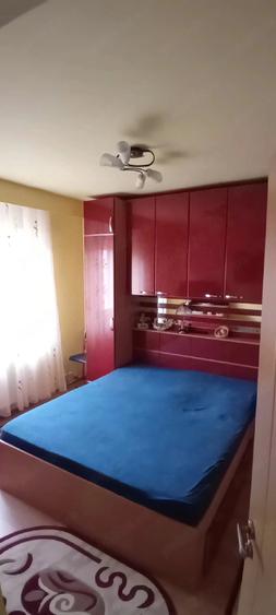 Apartament cu 2 camere decomandat în Petros