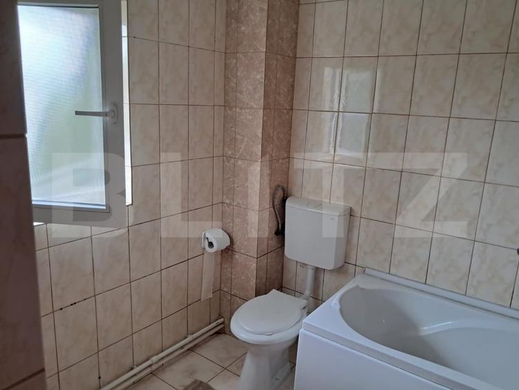Casă individuală cu 4 camere cu Garaj în Câmpenești