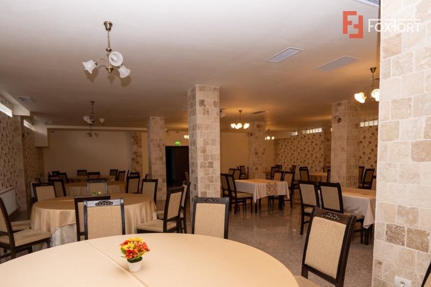 Hotel Miky Arad de vanzare | Investitie cu utilizari multiple | 42 camere cazare - 58