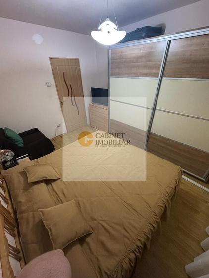 Apartament cu 3 camere decomandat în Lujerului