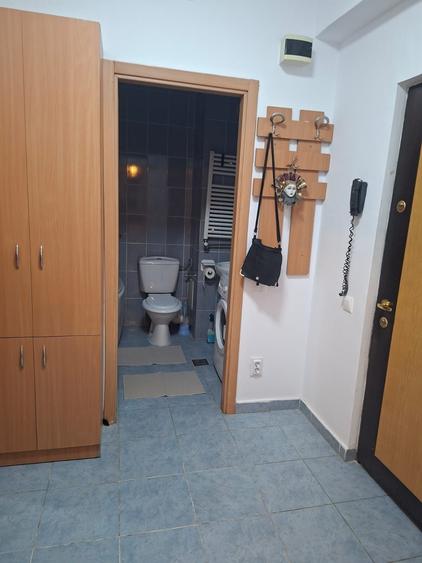 Apartament cu 2 camere decomandat în Exterior Vest